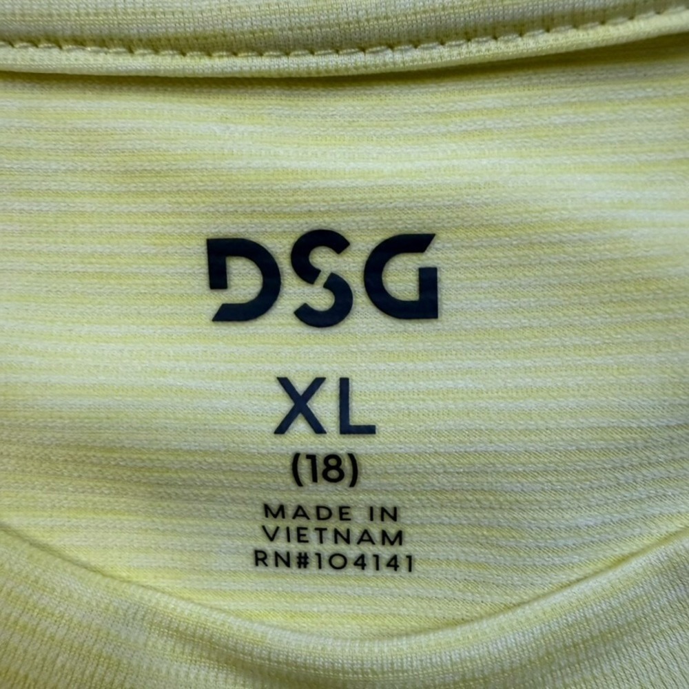 DSG Boys' Movement T-Shirt NWT - Size XL - Yellow Pulse Heather - Picture 10 of 12